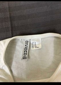 white korean top🤍