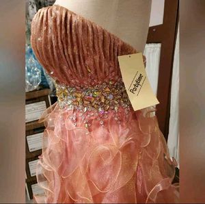 ✨️🤌 🌻 MOST UNIQUE DRESS YOU WILL SEE 🌻🤌✨️