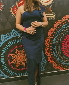 Beautiful One Shoulder Off Party Wear Dress
