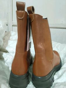 Brown Chunky boots