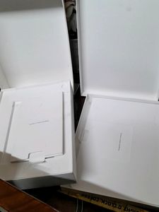 IPad Air And Magic Keyboard (2 Boxes)