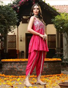 Stylum Women&#39;s Rayon Kurti and Dhoti