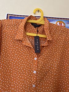 Harvard Orange Polka Dots Top -Xl Size