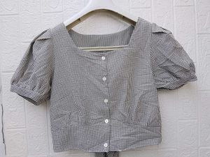 New with tag Pinterest Gingham Puff Sleeve Top
