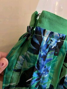 pinterest banana republic branded skirt