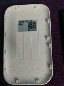 Airtel 4G Hot-spot / Wi-Fi Router