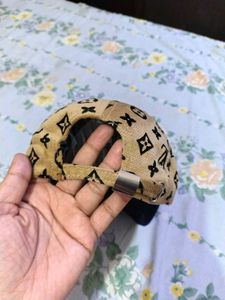 Lv Cap