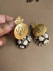 Enamel Jumka