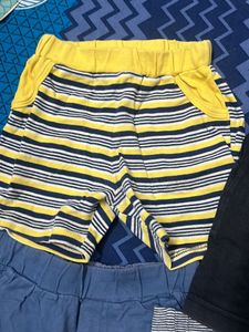 8 Short Pants