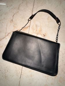 Black Shoulder Bag with Chain