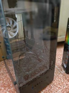PC Case with Fan