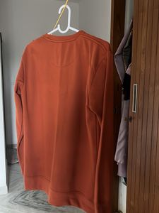 Sweat Shirt