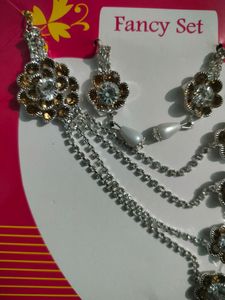 Fancy Jewellery Set
