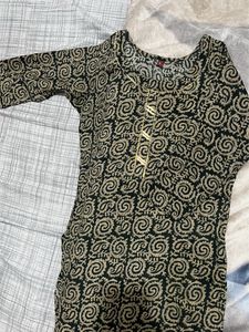Mehendi Green kurta set ( Size:- S to M)