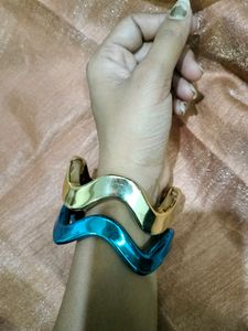 Wavy Plastic Cuff Bracelets