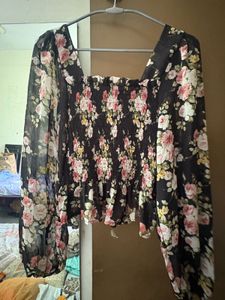 Full Sleeve Floral Fluffy Top