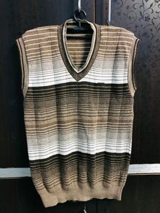 Half Sleeve Sweater Like New
