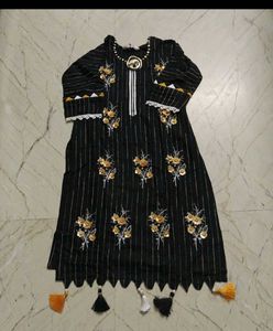 black embroidered kurta with pant n dupatta