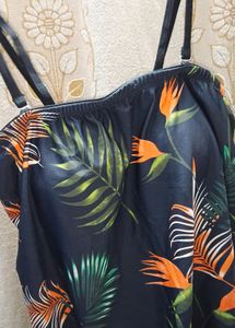 Tropical Print Tie-Up Top