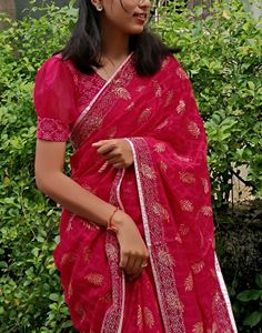 Elegant Pink Traditional Saree with Golden Leaf Pr
