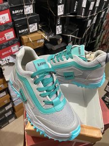 Womens Shoes