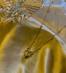 Heart &amp; Bow Necklace