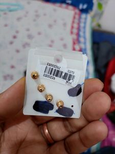 New Stud Earrings Set Of 3
