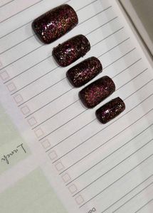 Sparkling Press-On Nail Set