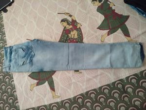 Buy 1  jeans Get 1 Free