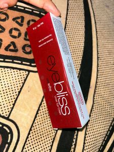 Eyebilss Under Eye Cream