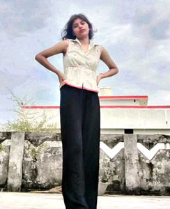 Vintage Sleeveless Top 😍