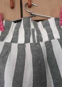 Striped Women&#39;s Shorts