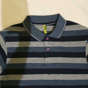 🆕 Collar T-shirt (M)