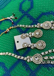 white diamond &amp; kundan Jewellery Set