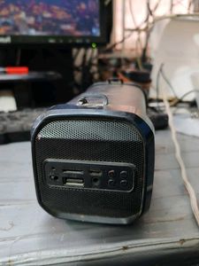 Artis Bluetooth Speaker