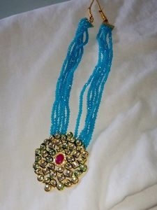 Kundan Necklace With Blue Beaded Chain
