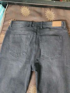 Relaxed Straight Fit Jeans Zudio