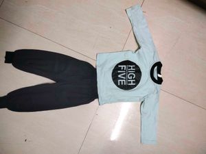 Cute Kids&#39; Outfit