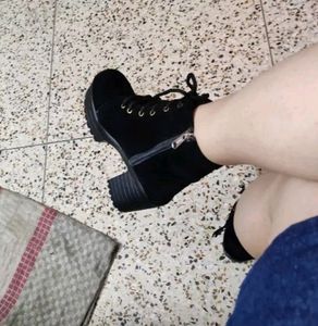 Black Boots For Women