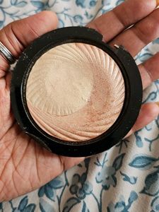 Odbo Baked Highlighter