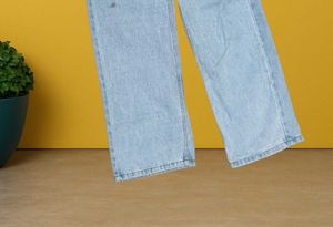 N@95 Size-28 Light Wash Denim Jeans