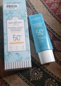 Dot And Key Sunscreen