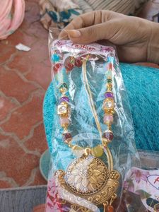 Fashionable Necklace