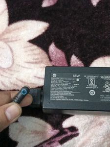 HP New And Original Laptop Charger 65W