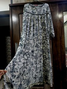 BEAUTIFUL GOWN WITH DUPATTA