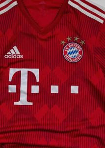 FC BAYERN MUNCHEN JERSEY