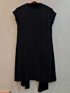 Sleeveless Black Long Top