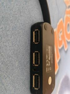 Targus USB Hub | 4 Ports | Free Jio Charger
