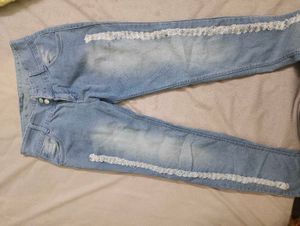 Cute Jeans with Lace Detail