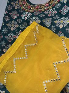 Full Lengh One Piece Dress With Mirror Duppata 🔥